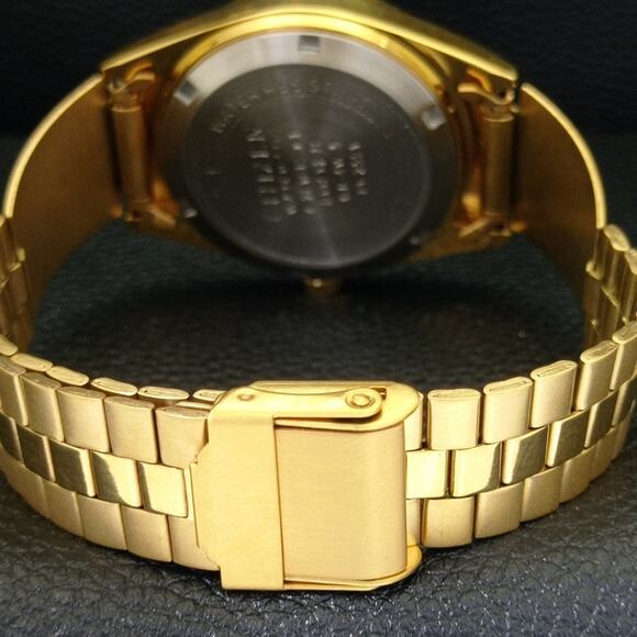 Vintage 1991 Citizen Automatic Mens Gold Watch W/daydate & Red accents - Picture 2 of 10